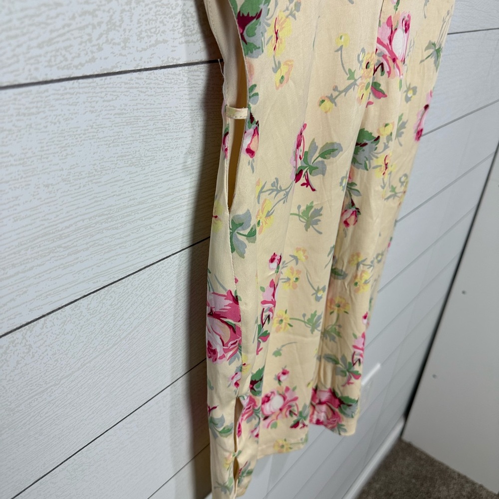 NWT Zara Cream Floral Dress Size Medium - Picture 11 of 12